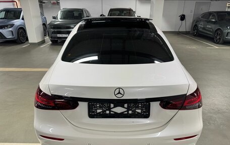 Mercedes-Benz E-Класс, 2022 год, 5 900 000 рублей, 6 фотография