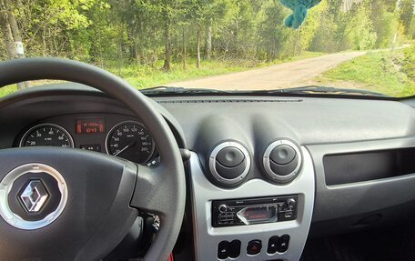 Renault Sandero I, 2013 год, 650 000 рублей, 6 фотография