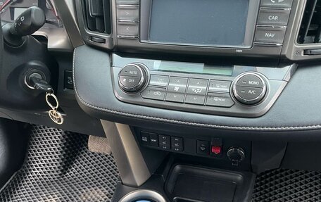 Toyota RAV4, 2014 год, 1 830 000 рублей, 4 фотография