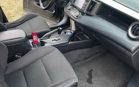 Toyota RAV4, 2014 год, 1 830 000 рублей, 3 фотография