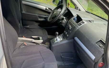 Opel Zafira B, 2007 год, 420 000 рублей, 9 фотография