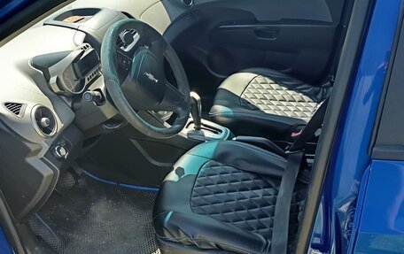 Chevrolet Aveo III, 2012 год, 500 000 рублей, 3 фотография