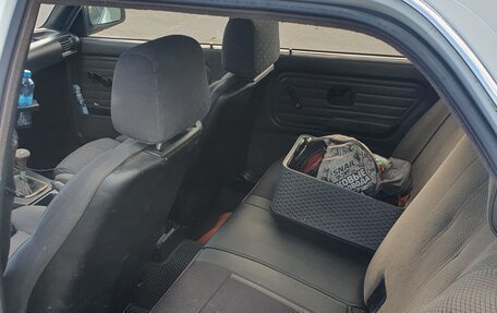 BMW 3 серия, 1985 год, 410 000 рублей, 9 фотография