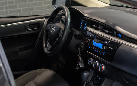 Toyota Corolla, 2014 год, 1 350 000 рублей, 11 фотография