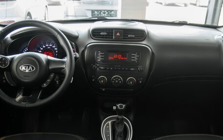 KIA Soul II рестайлинг, 2014 год, 1 095 000 рублей, 14 фотография
