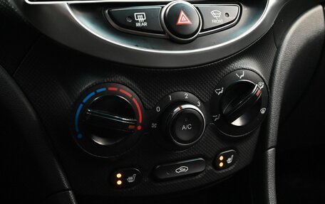 Hyundai Solaris II рестайлинг, 2014 год, 1 140 000 рублей, 14 фотография