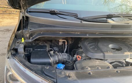 Hyundai Grand Starex Grand Starex I рестайлинг 2, 2019 год, 4 000 000 рублей, 9 фотография