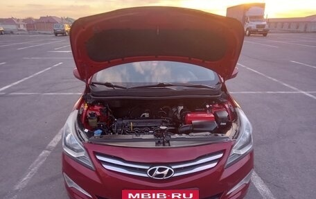 Hyundai Solaris II рестайлинг, 2014 год, 1 050 000 рублей, 15 фотография