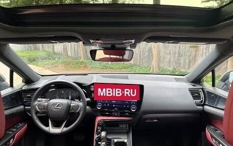 Lexus NX, 2022 год, 4 300 000 рублей, 6 фотография