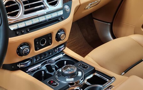 Rolls-Royce Wraith, 2020 год, 35 000 000 рублей, 13 фотография