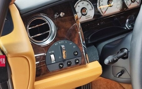 Rolls-Royce Wraith, 2020 год, 35 000 000 рублей, 11 фотография