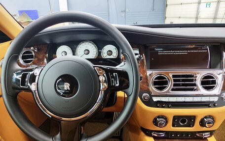Rolls-Royce Wraith, 2020 год, 35 000 000 рублей, 25 фотография