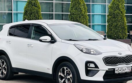 KIA Sportage IV рестайлинг, 2020 год, 2 730 000 рублей, 1 фотография
