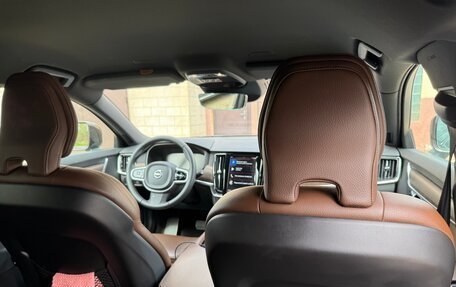 Volvo V90 Cross Country I рестайлинг, 2020 год, 4 600 000 рублей, 1 фотография