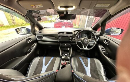 Nissan Leaf II, 2018 год, 1 750 000 рублей, 11 фотография
