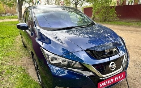 Nissan Leaf II, 2018 год, 1 750 000 рублей, 19 фотография