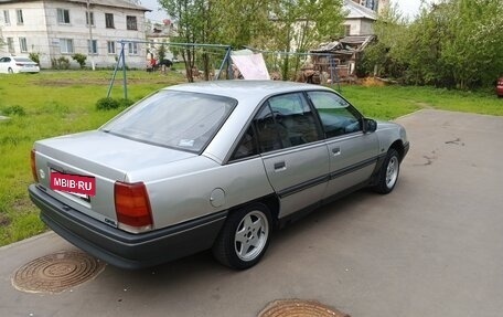 Opel Omega A, 1988 год, 170 000 рублей, 4 фотография