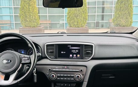 KIA Sportage IV рестайлинг, 2020 год, 2 730 000 рублей, 3 фотография