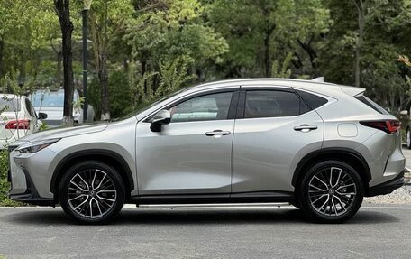 Lexus NX, 2022 год, 4 175 000 рублей, 5 фотография
