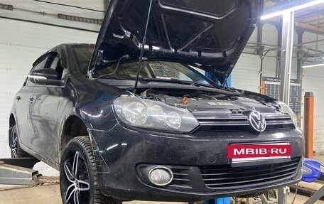 Volkswagen Golf VI, 2011 год, 1 300 000 рублей, 17 фотография