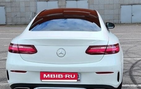 Mercedes-Benz E-Класс, 2019 год, 4 700 000 рублей, 5 фотография