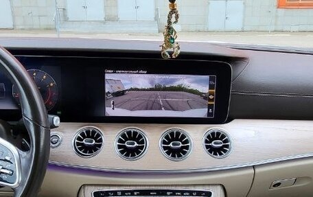 Mercedes-Benz E-Класс, 2019 год, 4 700 000 рублей, 25 фотография