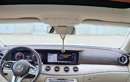 Mercedes-Benz E-Класс, 2019 год, 4 700 000 рублей, 21 фотография