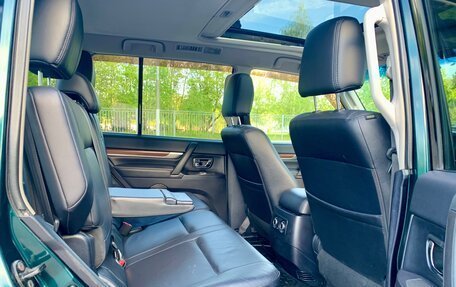 Mitsubishi Pajero IV, 2008 год, 1 685 000 рублей, 21 фотография