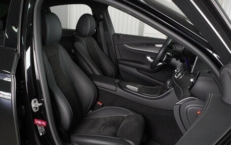 Mercedes-Benz E-Класс, 2021 год, 5 999 000 рублей, 8 фотография