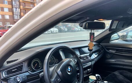 BMW 7 серия, 2011 год, 1 300 000 рублей, 2 фотография