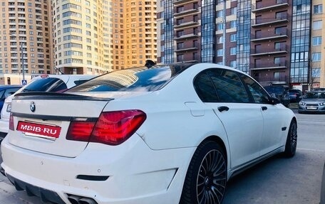 BMW 7 серия, 2011 год, 1 300 000 рублей, 5 фотография