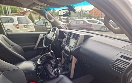 Toyota Land Cruiser Prado 150 рестайлинг 2, 2013 год, 3 200 000 рублей, 9 фотография