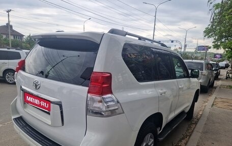 Toyota Land Cruiser Prado 150 рестайлинг 2, 2013 год, 3 200 000 рублей, 3 фотография