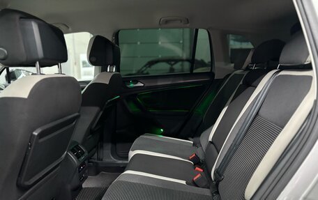 Volkswagen Tiguan II, 2019 год, 2 497 000 рублей, 19 фотография