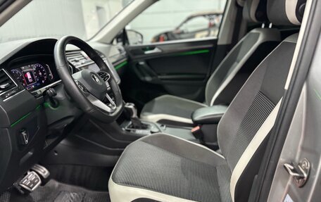 Volkswagen Tiguan II, 2019 год, 2 497 000 рублей, 18 фотография