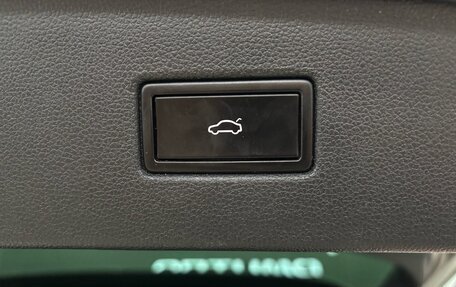 Volkswagen Tiguan II, 2019 год, 2 497 000 рублей, 27 фотография