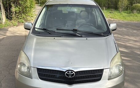 Toyota Corolla Verso I, 2003 год, 385 000 рублей, 8 фотография