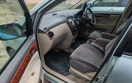 Toyota Ipsum II, 2001 год, 970 000 рублей, 12 фотография