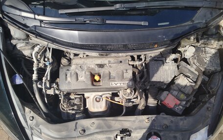 Honda Civic VIII, 2008 год, 700 000 рублей, 3 фотография