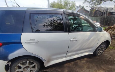 Toyota Ist II, 2004 год, 350 000 рублей, 3 фотография