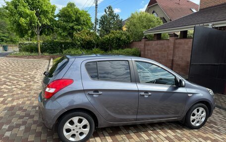 Hyundai i20 IB рестайлинг, 2010 год, 905 000 рублей, 3 фотография