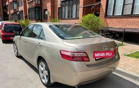 Toyota Camry, 2006 год, 900 000 рублей, 2 фотография