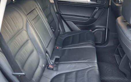 Volkswagen Touareg III, 2015 год, 2 800 000 рублей, 7 фотография