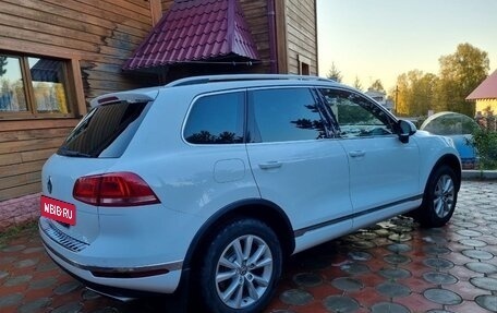 Volkswagen Touareg III, 2015 год, 2 800 000 рублей, 6 фотография