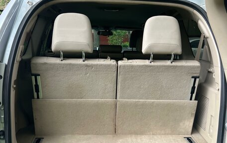 Toyota Land Cruiser Prado 150 рестайлинг 2, 2010 год, 3 100 000 рублей, 3 фотография