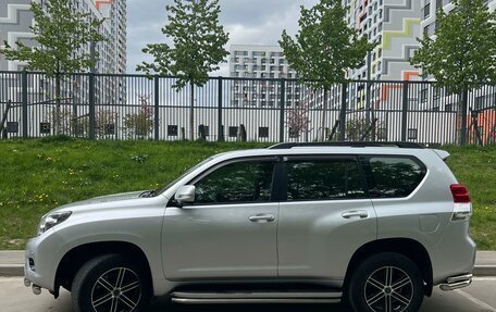 Toyota Land Cruiser Prado 150 рестайлинг 2, 2010 год, 3 100 000 рублей, 7 фотография