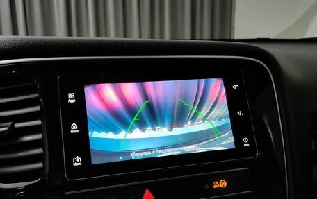 Mitsubishi Outlander III рестайлинг 3, 2019 год, 2 077 000 рублей, 24 фотография