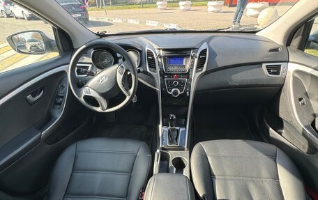 Hyundai i30 II рестайлинг, 2012 год, 990 000 рублей, 2 фотография