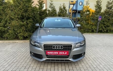 Audi A4, 2011 год, 1 050 000 рублей, 3 фотография