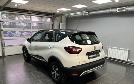 Renault Kaptur I рестайлинг, 2017 год, 1 550 000 рублей, 4 фотография